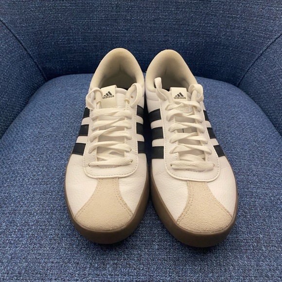 Adidas White and Black Sneakers - Picture 2 of 6